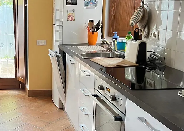 Casa Del Sole, Di Monate *