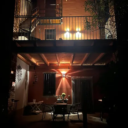 Casa Del Sole, Di Monate 펜션