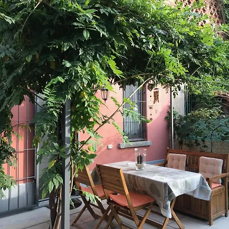 펜션 Casa Del Sole, Di Monate