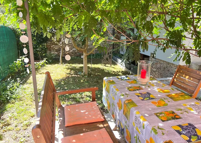 Casa Del Sole, Di Monate 펜션 Travedona